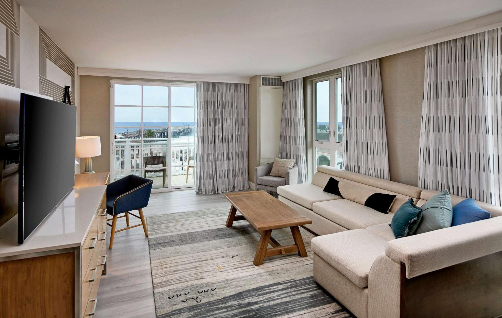Inn At The Pier Pismo Beach, Curio Collection By Hilton Exterior foto