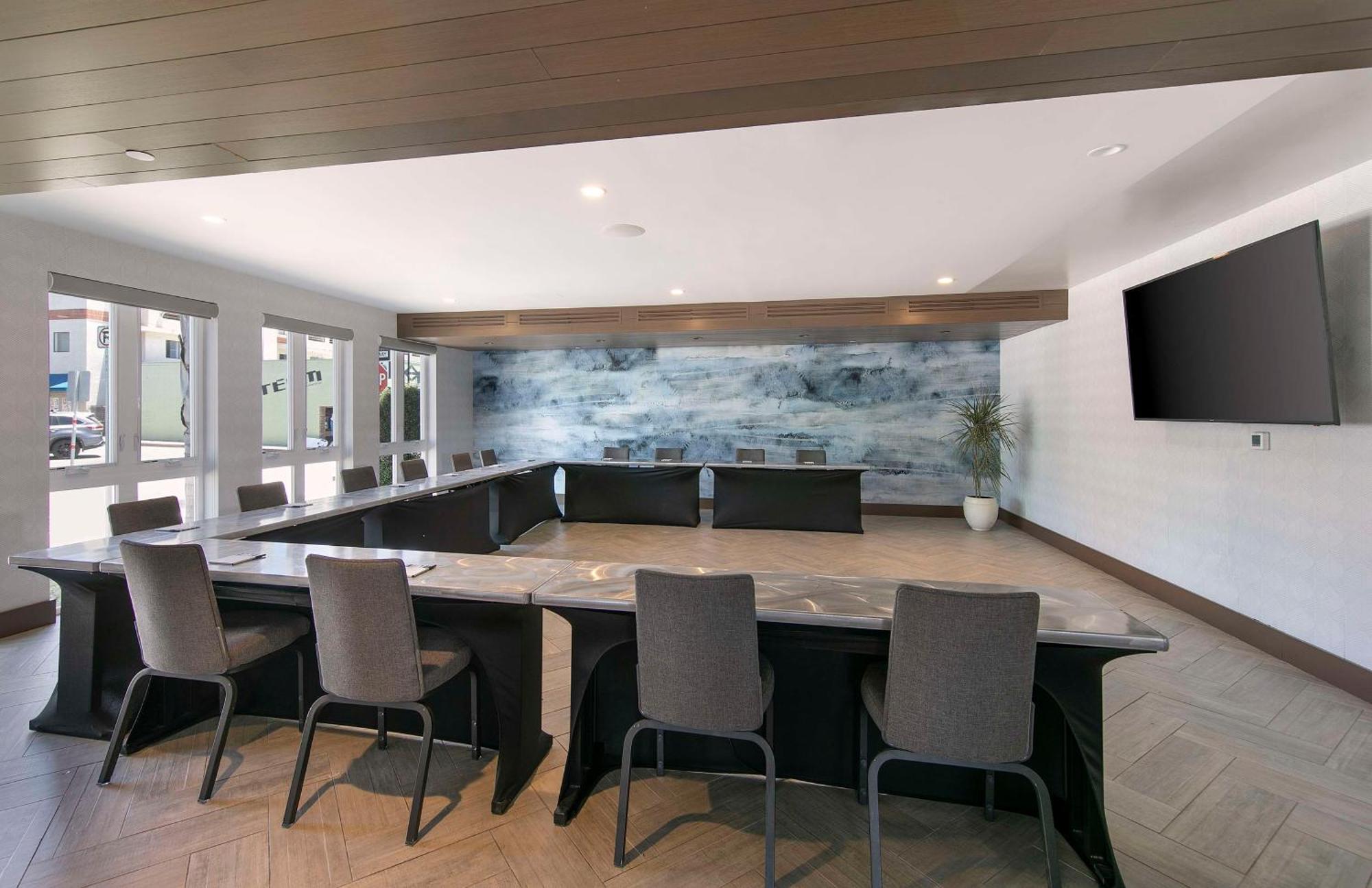 Inn At The Pier Pismo Beach, Curio Collection By Hilton Exterior foto